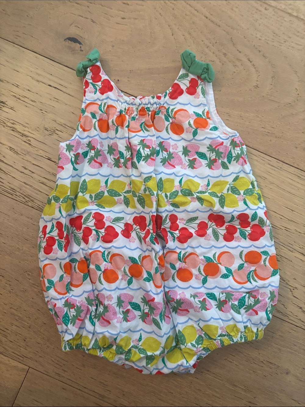 Mini Boden Bubble Romper